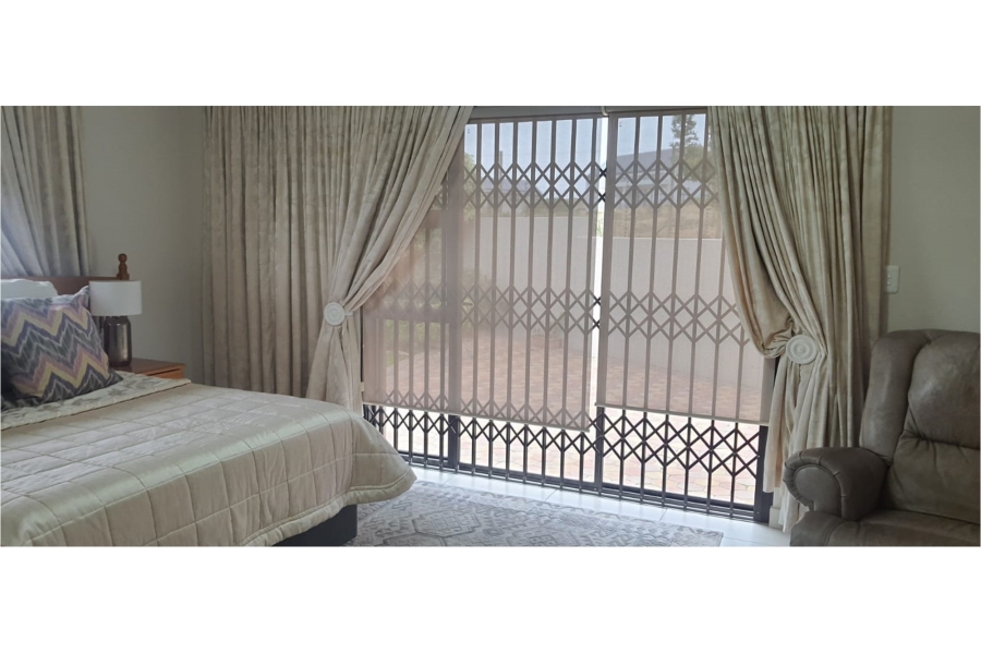 4 Bedroom Property for Sale in Monte Christo Western Cape